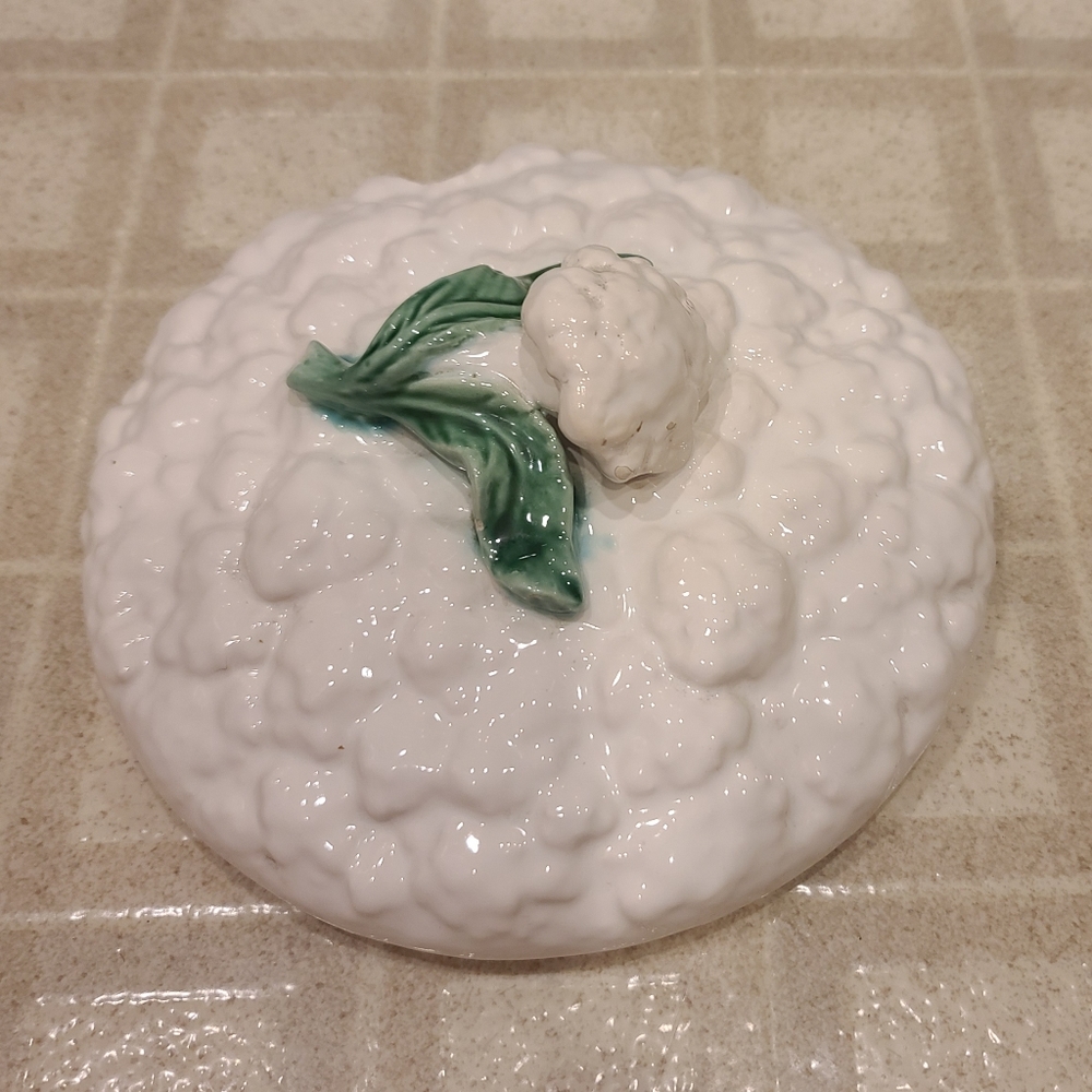 Bordallo Pinheiro Cauliflower Tureen Lid Portugal Majolica- Lid Only